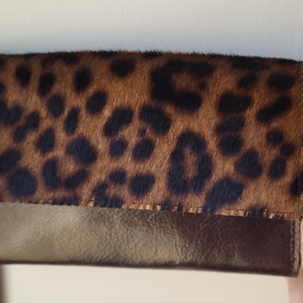 Patricia Nash Marsiliana Mirror Leopard Wristlet - Picture 2 of 10